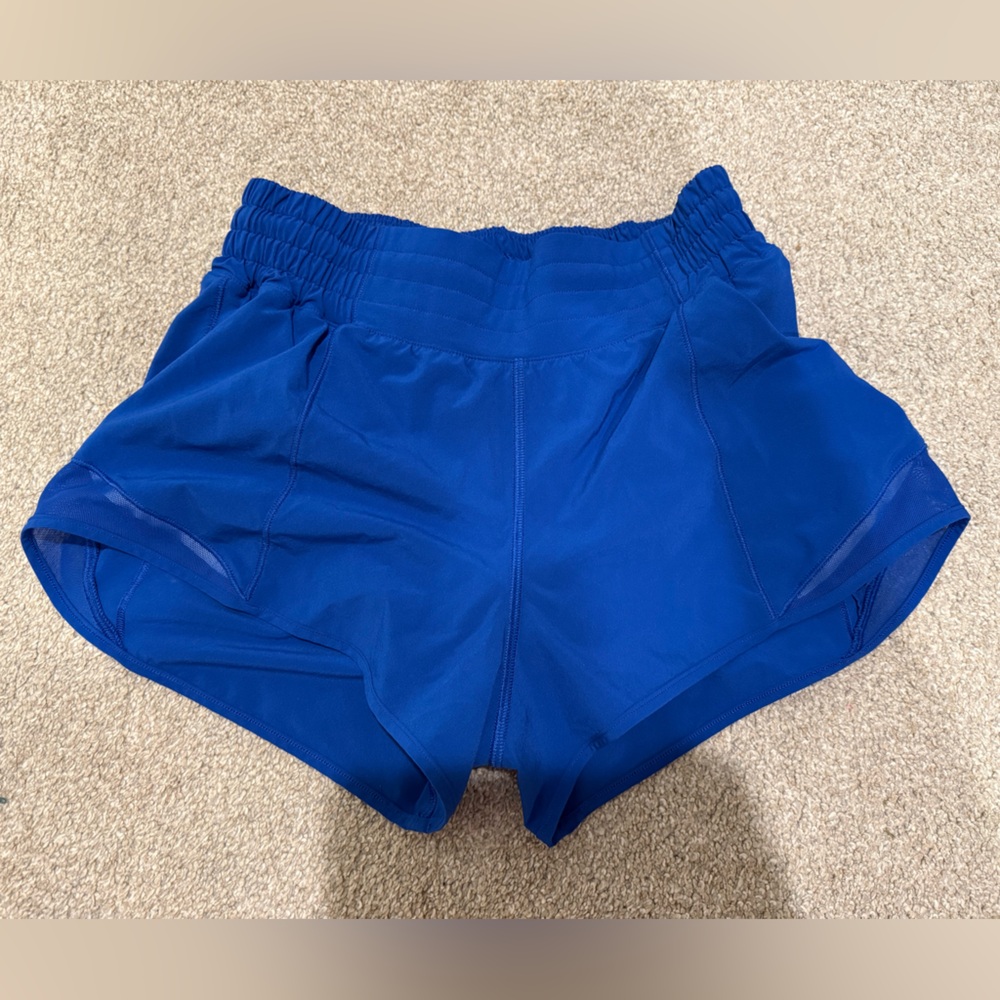 Lululemon Hotty Hot shorts - cerulean blue